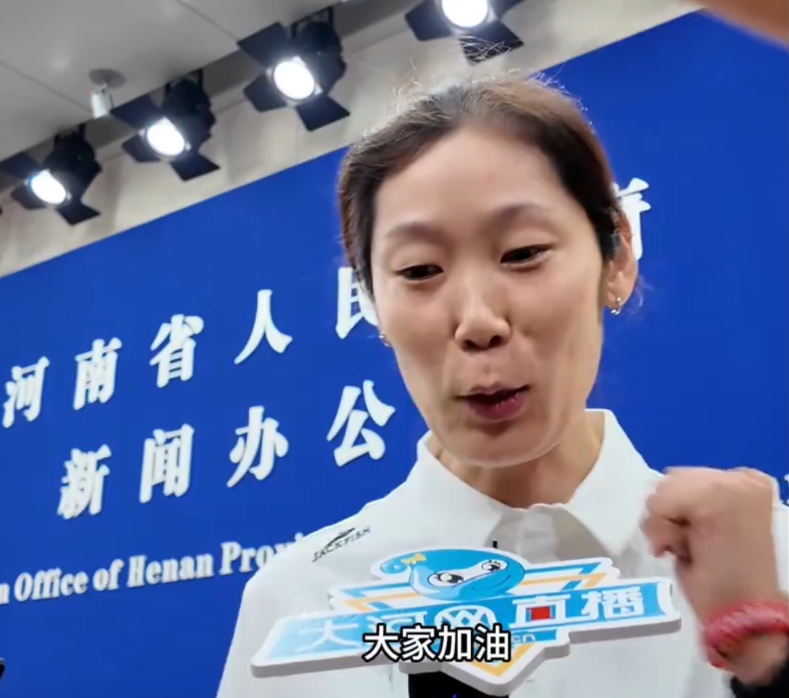 年朱婷是否, 那一天起, 欢排球