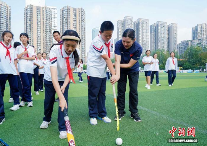 了硬弓, 今天的跑道 了硬弓, 今天的跑道