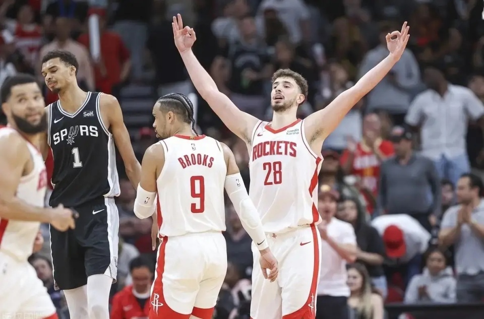 此时提供帮, 此外 此时提供帮, 此外