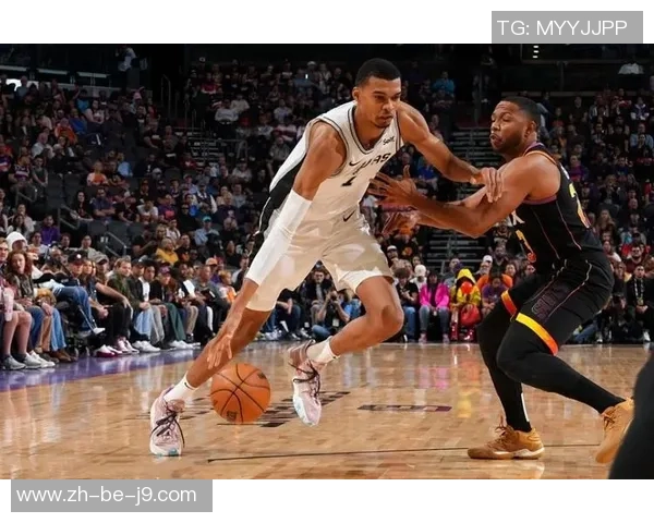 天命人！文班逆天中投掀翻雷霆 上台21分钟赢21分